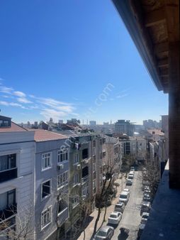 İstanbul Bayrampaşa'da Kocatepe 15.sokakta Dubleks 3+2 Daire