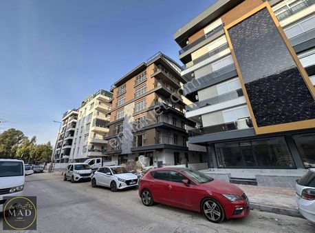 Emsalsiz Konumda Sıfır Ultra Lüx Kapalı Otoparklı Ayrı Mutfaklı