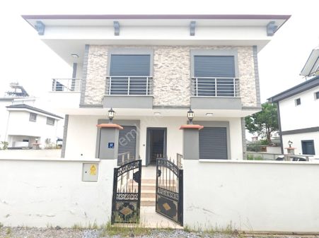 Didimde Tam Müstakil Villa Arsa Fiyatına