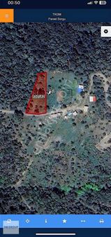 Çevresinde Yerleşim Bulunan Manzaralı Tarla