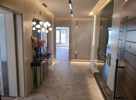 Fıstıklığın Gözde Projesinden Satılık 3.5+1 Lüks Daireler