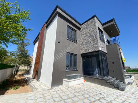 Erenköy Mahallesi – Abdülhamit Han Caddesi Yakınında 10+1 Ultra Lüks Müstakil Villa!