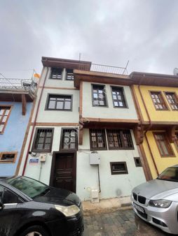 Afyon Üçok Emlaktan Akmescit Mah Satılık 3+1 Müstakil Yapılı Ev