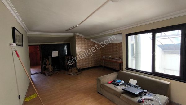 Divan1453 Ten İki Katlı Merkezi Konumda Satılık Büro&ofis