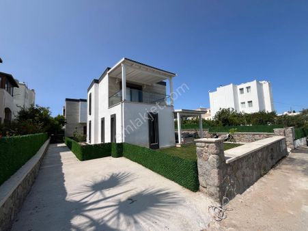 Bodrum Turgutreis'te Satılık Tam Müstakil 3+1 Villa