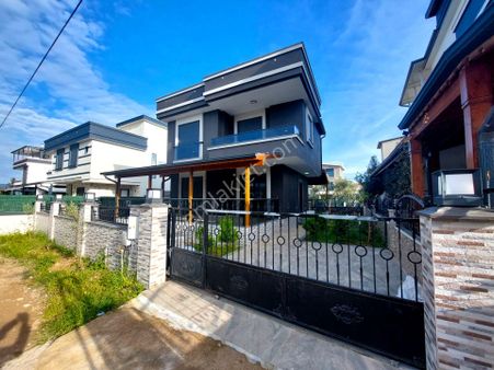 İzmir Seferihisar Doğanbey De Satılık Müstakil Villa 3+1