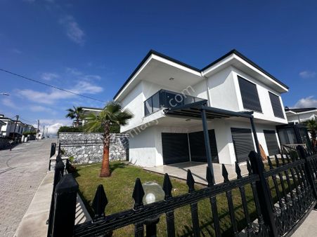 Soğucak'ta Fırsat 3+1 Villa-güvenlikli