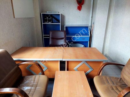 Adapazarı Merkezde Kiralık Eşyalı Ofis