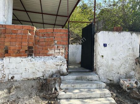 Söke Kısır Mahallesinde Satılık Köy Evi