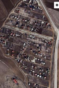 Şahbaz Emlak'tan 250 M² Hobi Bahçesi