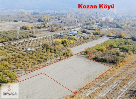 Geyve Kozan Mahallesinde 1516m2 Satılık Tarla