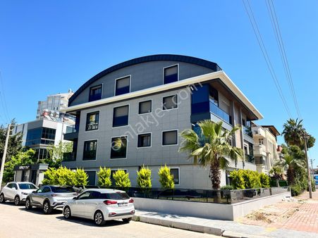 Barınaklar 'da Denize 1 Dk. Mesafede Lüks Yeni 1+1 Akıllı Sistemli Daire