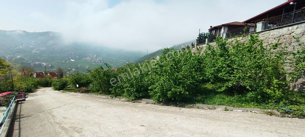 Uğurlu Taş Villaların Yanında Satılık Köşebaşı Arazi