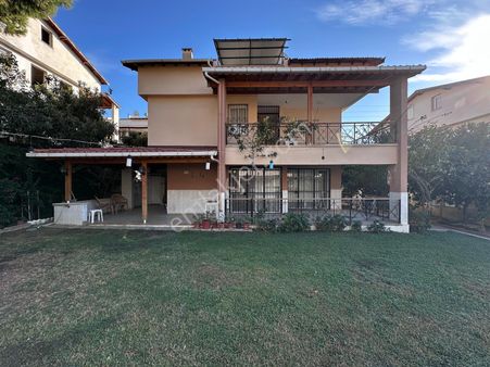 Kuşadası Yavansu'da Doğalgazlı 4+1 Fırsat Villa