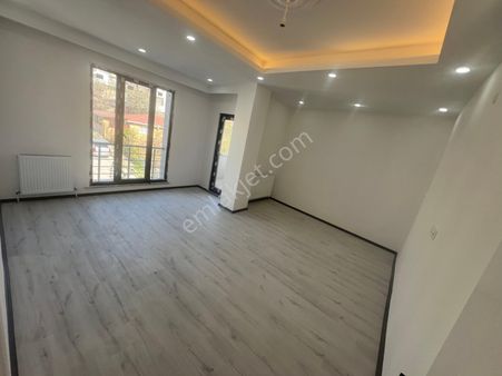 Arnavutköy Karlıbayır Mah 2+1 110 M2 Harika Lüx Daireler