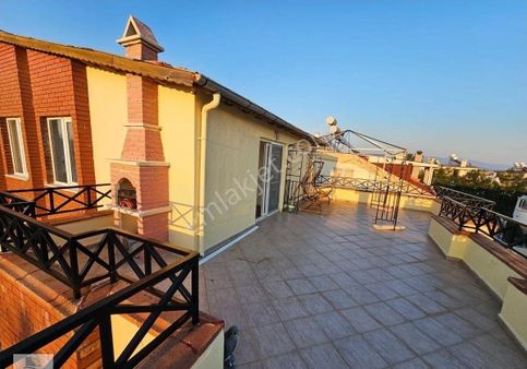 Didim Çamlık Mahallesinde Denize Yürüme Mesafesinde 4+1 Dubleks Daire