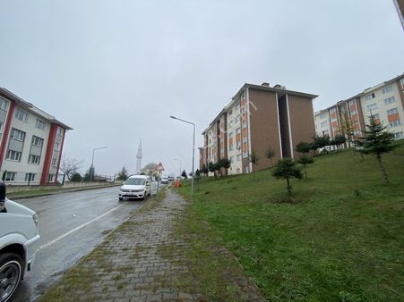 Golden Key Gayrimenkul'den Trabzon Yıldızlı Toki De Kiralık Daire