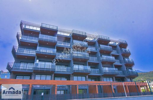 Kuşadası Güzelçamlı Sea Pearl Sitesi'nde 1+1 Satılık Daire