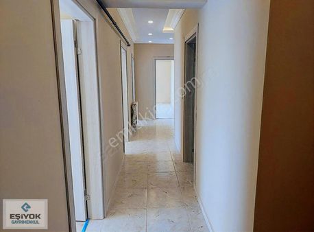 Torbalı Ayrancılar Yazıbasında 3+1 Sıfır Daıre