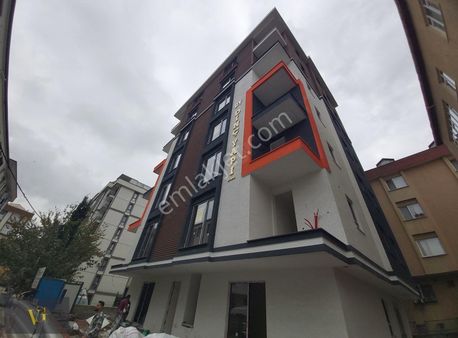 Ahmet Yesevi'de Geniş Lüks 1+1 Daire