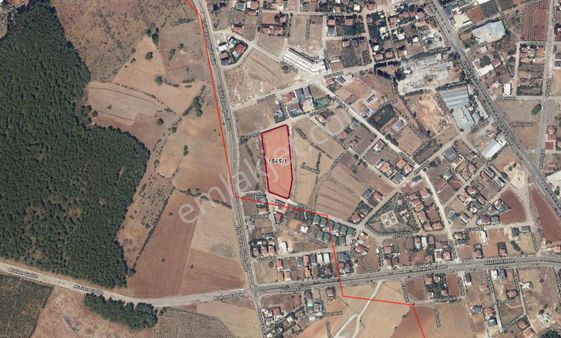 Gökhan Üçgün'den Kıymetli Bir Konumda 502 M² Arsa Hissesi