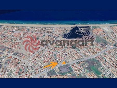 Kuşadası Güzelçamlı’da Denize Yakın, Köşe Parsel Satılık Arsa