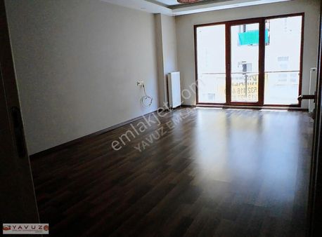 Beşiktaş Çarşıda Yeni Binada Asansörlü Ferah 2+1 Daire