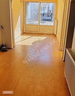 Beşiktaş Çarşıda Güney Cephe Düz Ayak Kat Mülkiyetli 2+1 Daire