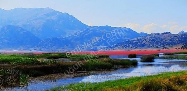 Uğurdan Seydikemer Girdev Yaylasında Göl Manzaralı Satılık Arazi