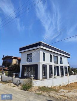 Oğlananası Atatürk Mah 200 M2 4+1 Satılık Villa