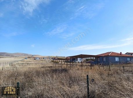 Parla Emlak'tan Sincan Alagöz Mah. 500m2 Bahçe