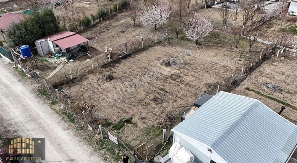 Parla Emlak'tan Sincan Kesiktaş'ta 500m2 Hobi Bahçesi