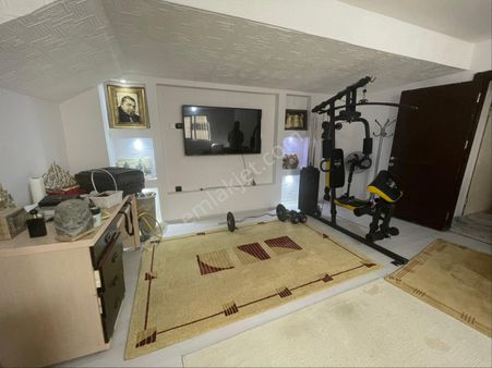 Arslan Emlak”tan 1+1 Daire Metroya 10dk