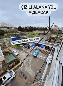 Önem Gayrimenkul Den Süper Konum Köşe Parsel Arsa