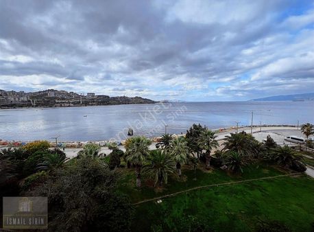İsmail Şirinden Sahilde Harika Manzaralı Bakımlı Dublex Daire