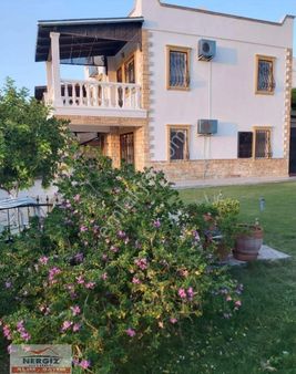 Boğaziçi Satılık Geniş Bahçeli Full Deniz Manzaralı Köşe Villa