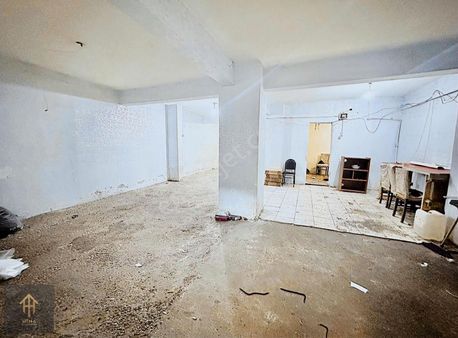 Avcılar Merkezde 130 M2 Satılık İş Yeri Marmara Caddesine Yakın