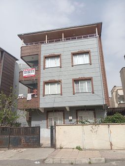 Belkizda Satılık Dış Yalıtımı Yapılı 3+1 4 Katlı Bina