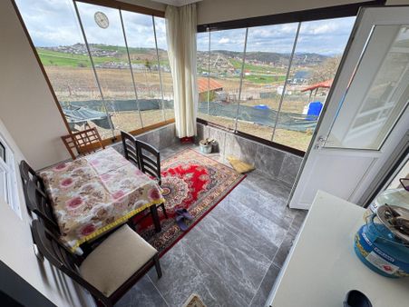 Bağlum Çalsekide Full Eşyalı Elektrik Su Mevcut 3+1!