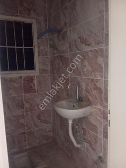 Bakımlı Temiz Geniş Caddeye Yakın Satılık Daire