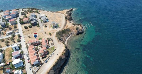 İzmir Aliağa'da Denize Sıfır Villa,apartman,turizm İmarlı Arsa