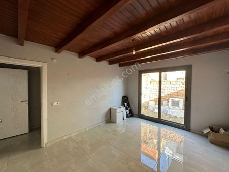 Milas Şehir Merkezinde Satılık Müstakil Ev