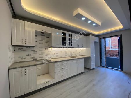 Buca Göksu Mah Kiracısız Projeli 3+1 Sıfır Bahçeli Ayrı Mutfaklı