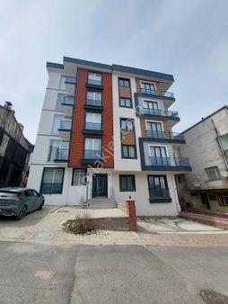 Aşağı Dudullu/satılık 2+1/ara Kat/tek Daire Üzerine/yeni Bina