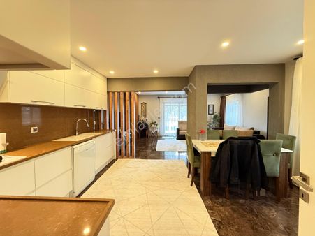 Denizli Albayrakta 7+1 Ultra Lüks Villa Sıfırdan Yenilenmiş