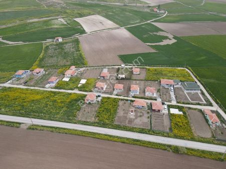 Arkadaş Emlaktan Tatar Yolu Üzerinde 500 M2 Satılık Arsa