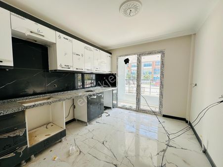 Başpınar'da Sıfır Asansörlü 2+1 Satılık Ters Dubleks !!