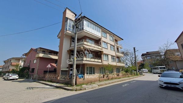 Gölcük Kavaklı Merkezi Konumda Satılık Daire