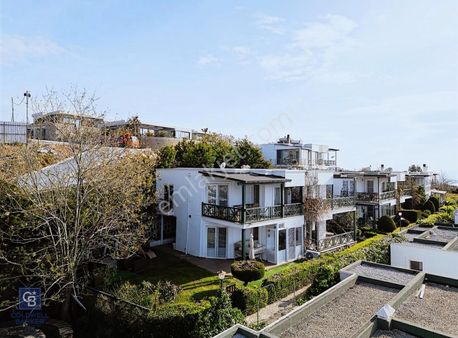 Bodrum Yalıkavak Geriş Deniz Manzaralı Köşe Konum Villa