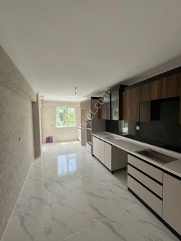 Karapürçek Mahallesinde 3+1/2+1 Full Yapılı Satılık Sıfır Daireler !!!